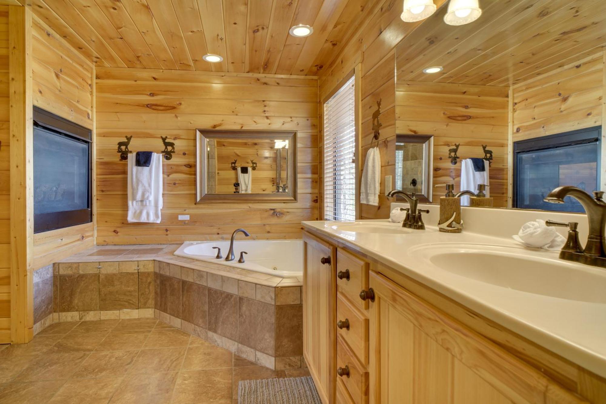 Hatcher Mtn Retreat Sevierville Cabin With Hot Tub! Luaran gambar