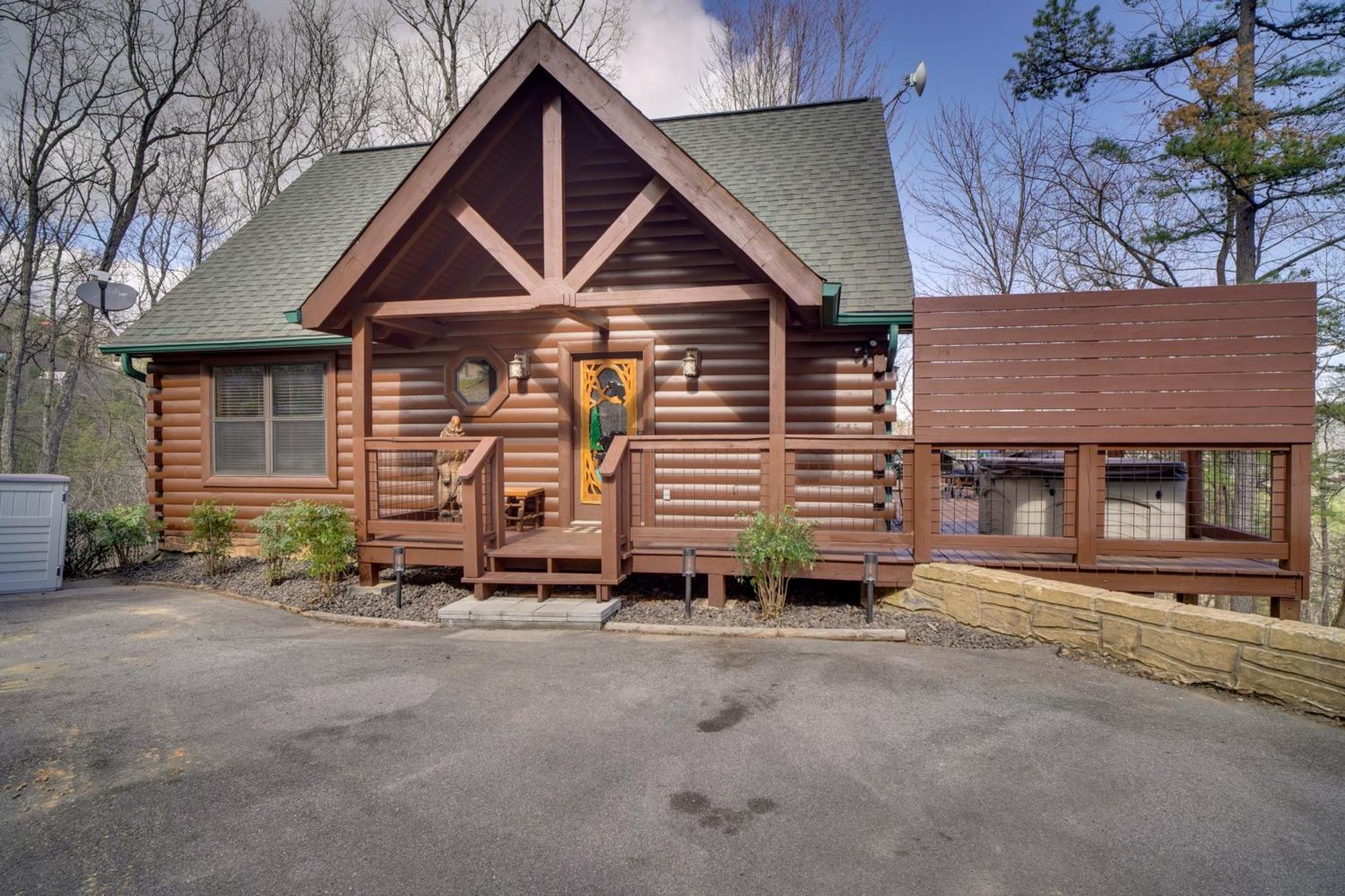 Hatcher Mtn Retreat Sevierville Cabin With Hot Tub! Luaran gambar